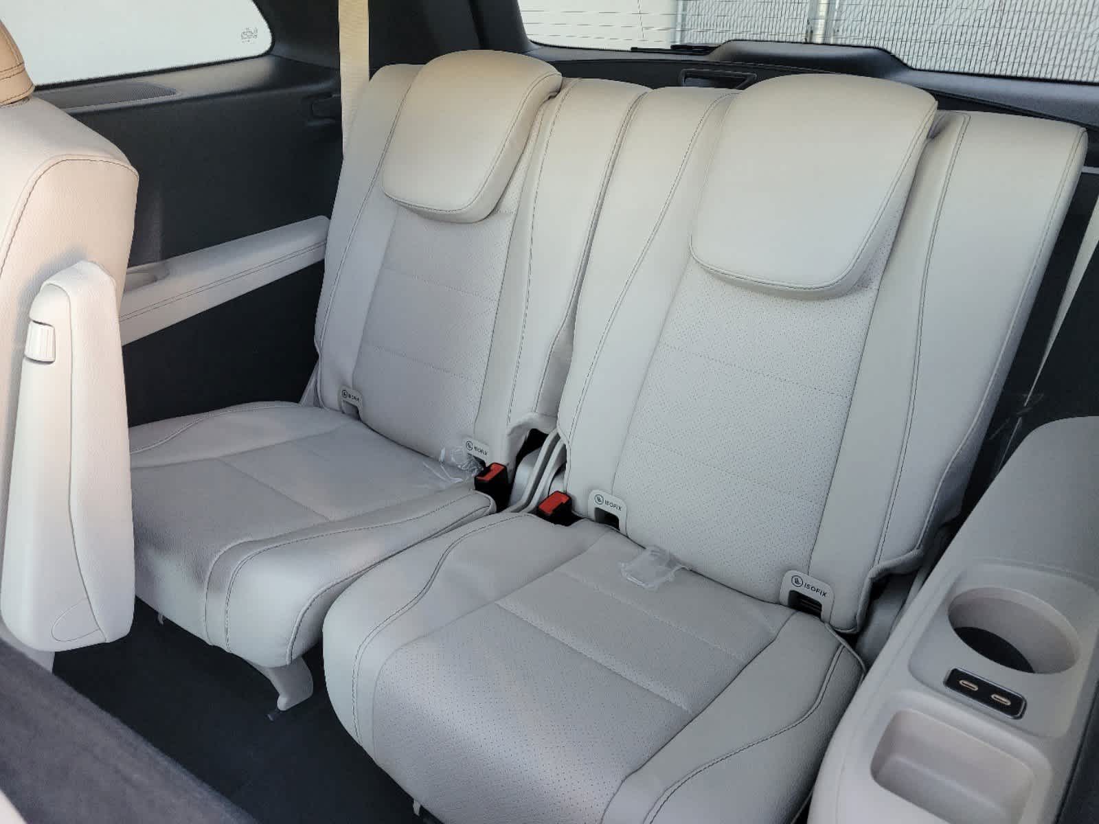 Thumbnail: 2025 Mercedes-Benz GLS - 12