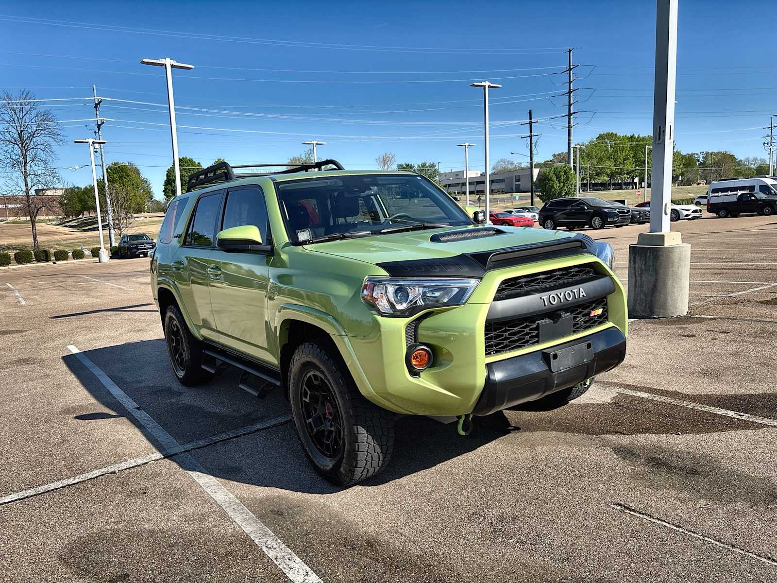 Thumbnail: 2022 Toyota 4Runner - 10