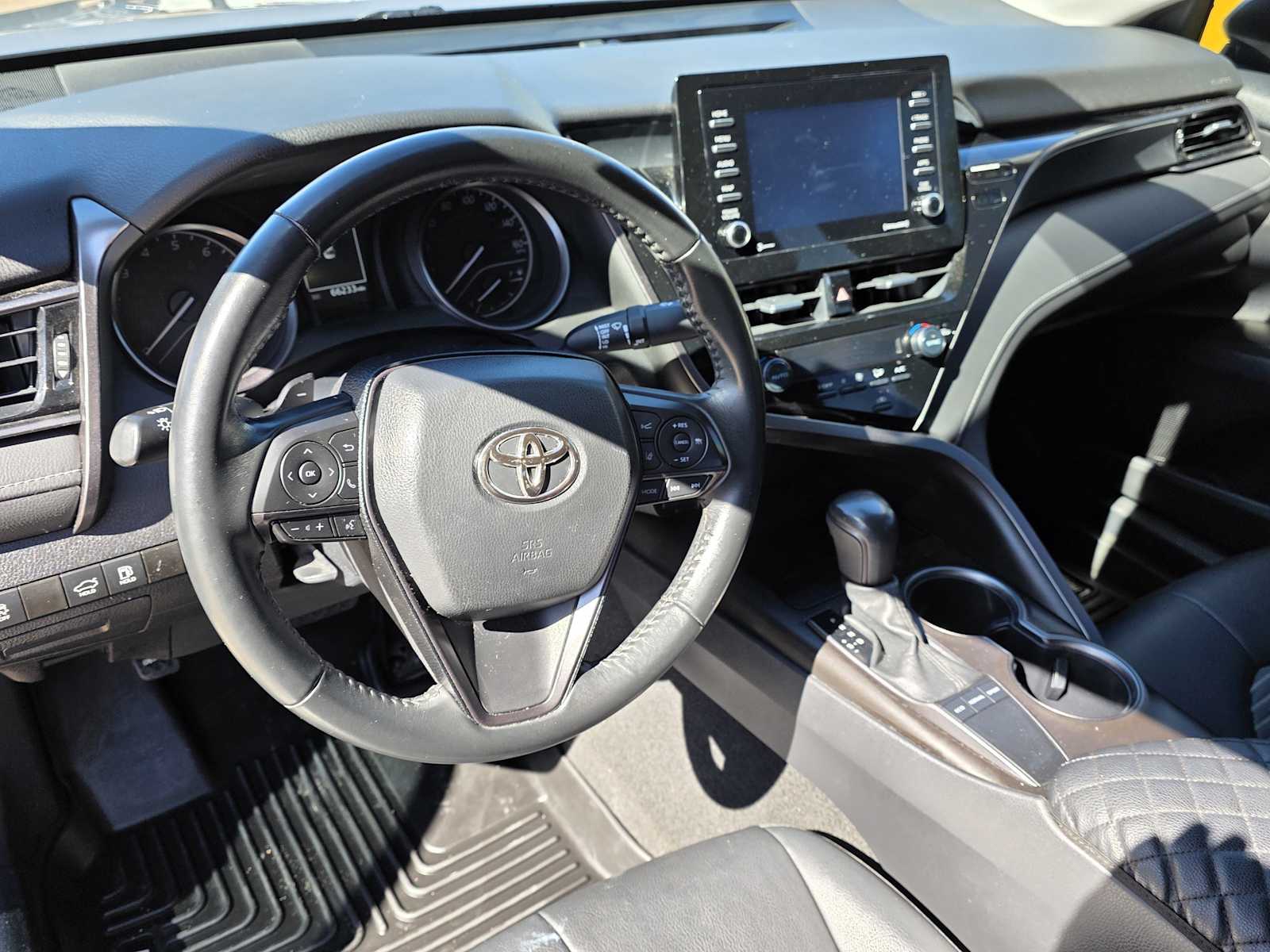 Thumbnail: 2023 Toyota Camry - 7