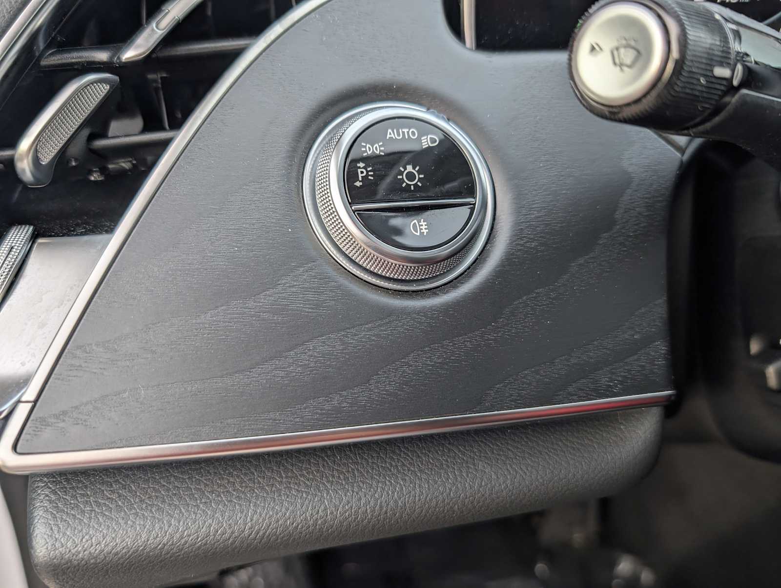 Thumbnail: 2025 Mercedes-Benz E-Class - 15