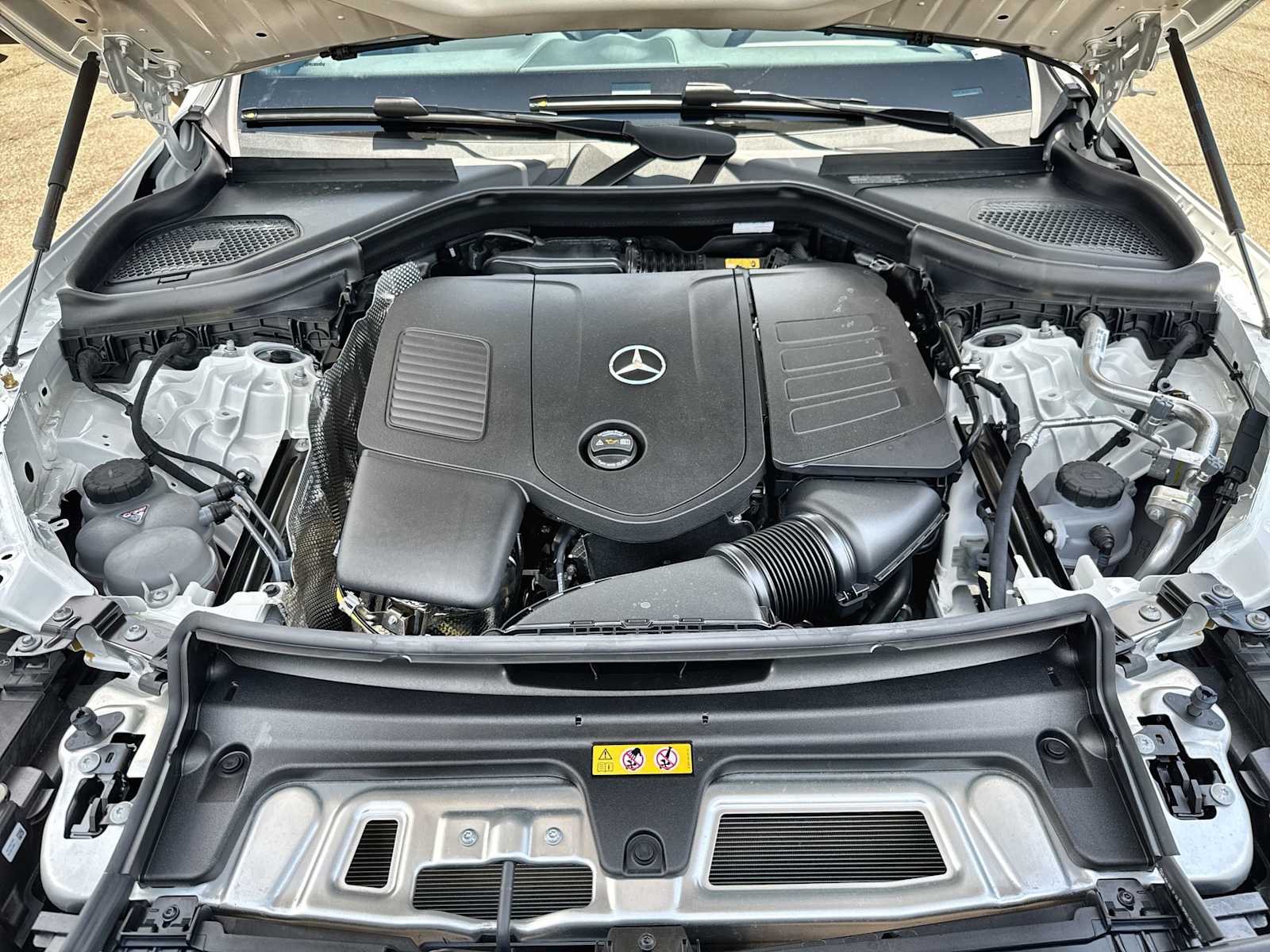Thumbnail: 2026 Mercedes-Benz GLC - 13