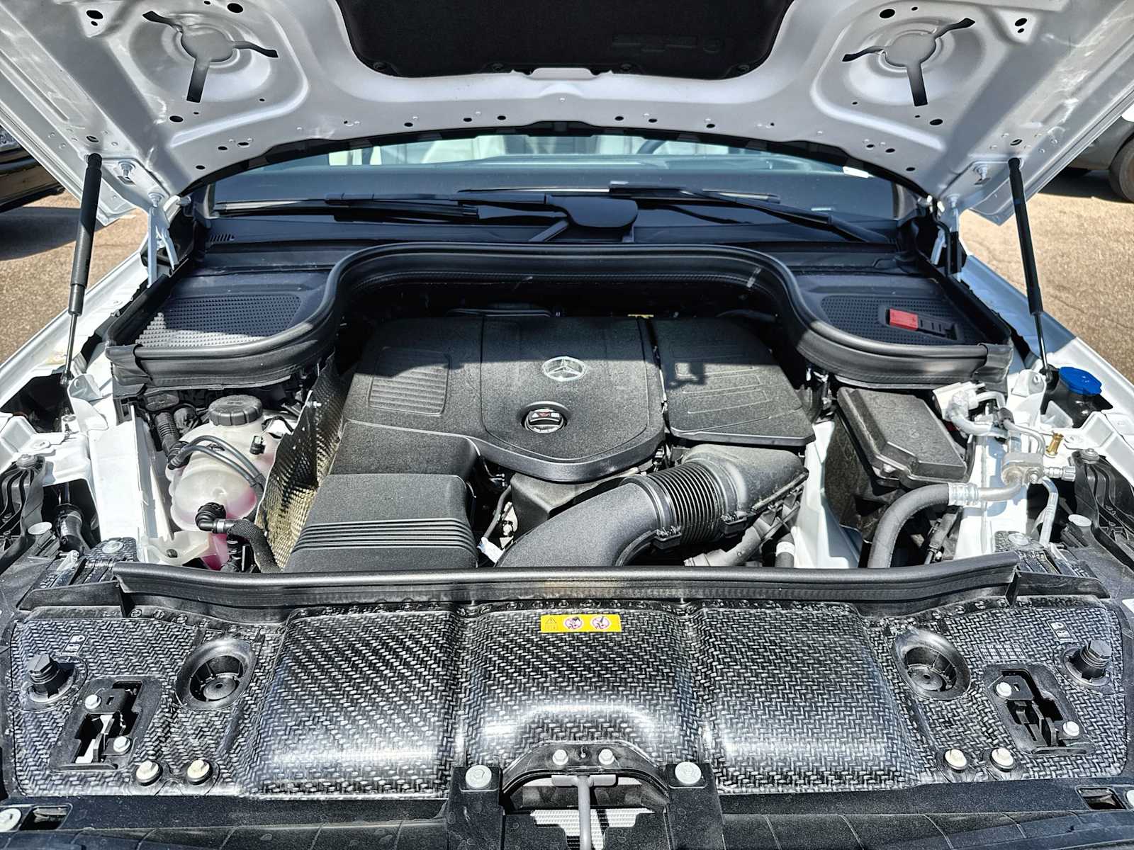 Thumbnail: 2026 Mercedes-Benz GLE - 13