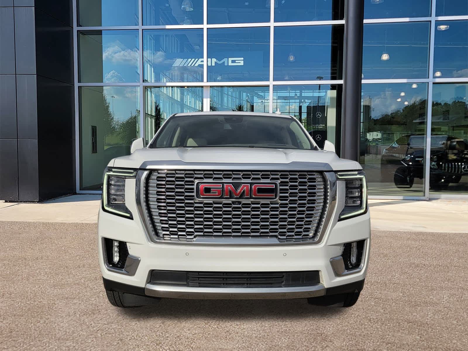 Thumbnail: 2022 GMC Yukon XL - 2