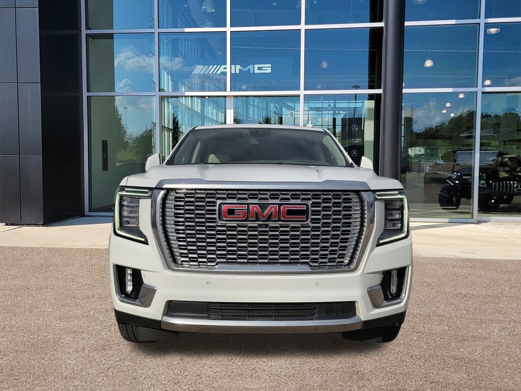 Used 2022 GMC Yukon XL Denali SUV