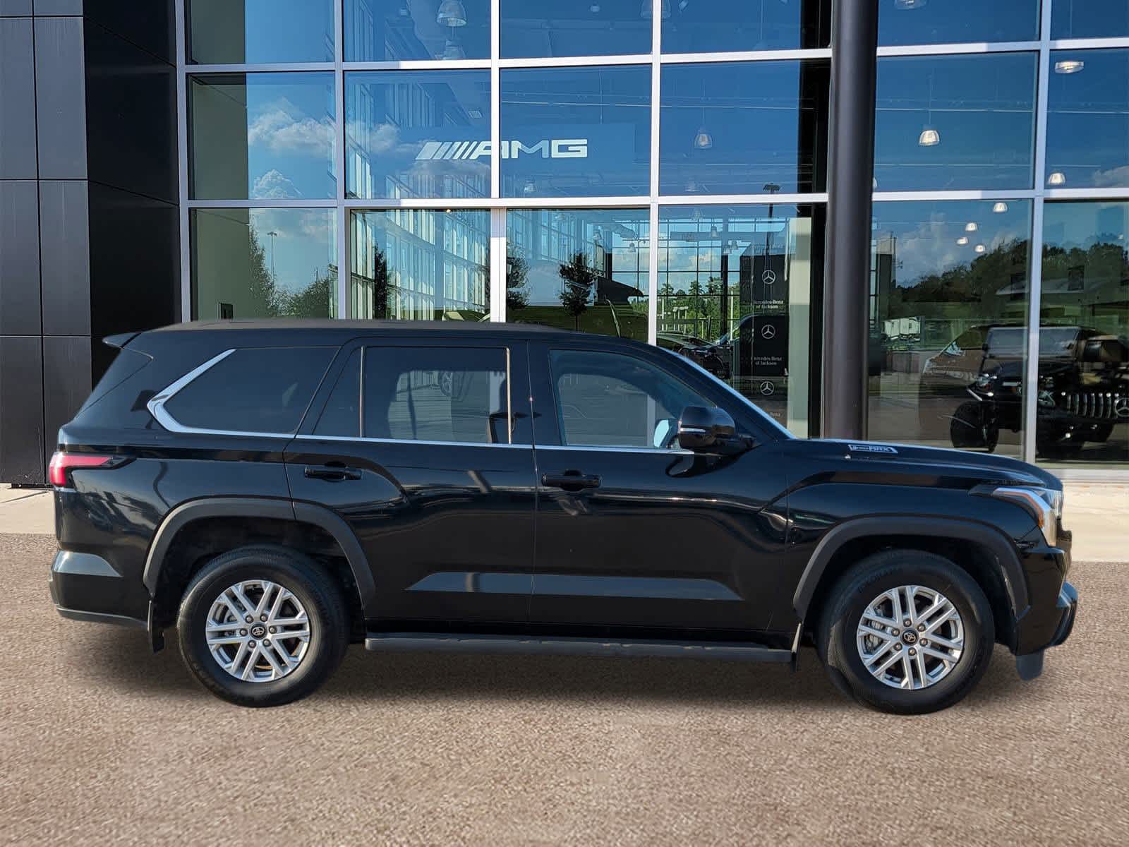 Thumbnail: 2025 Toyota Sequoia - 4