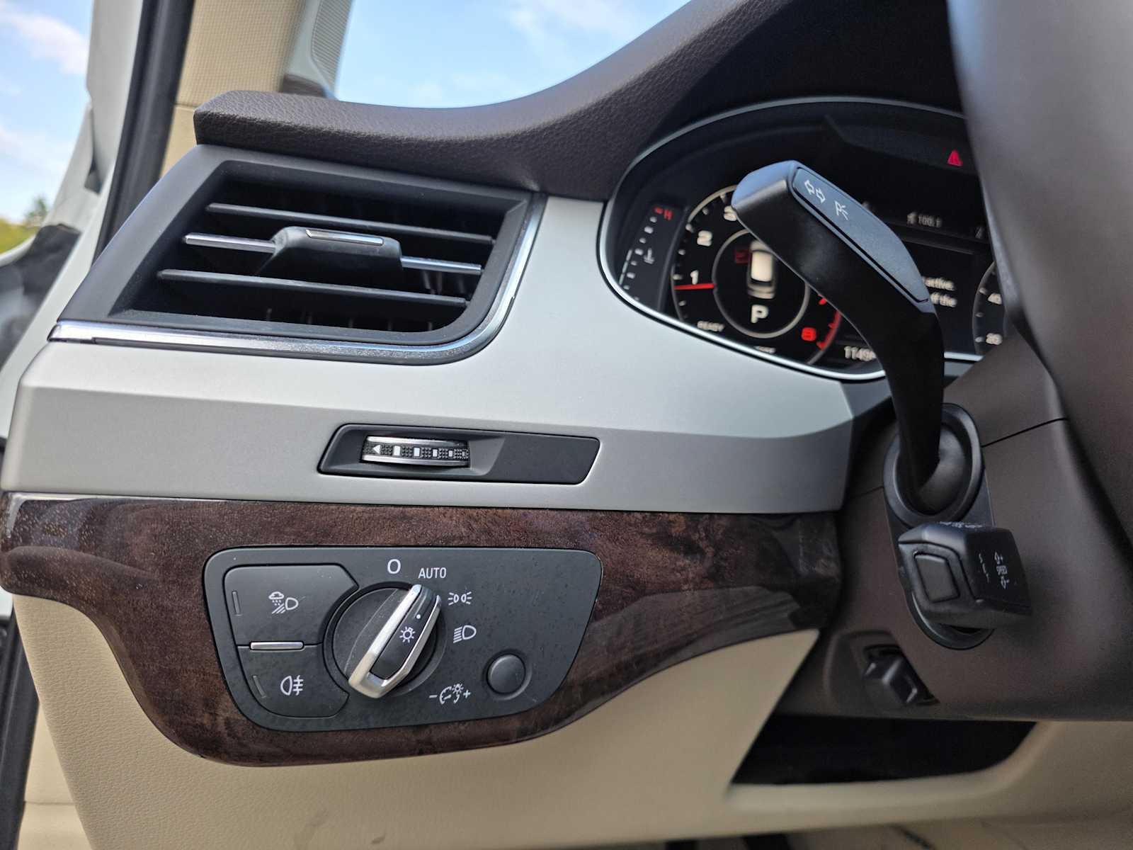 Thumbnail: 2019 Audi Q7 - 19