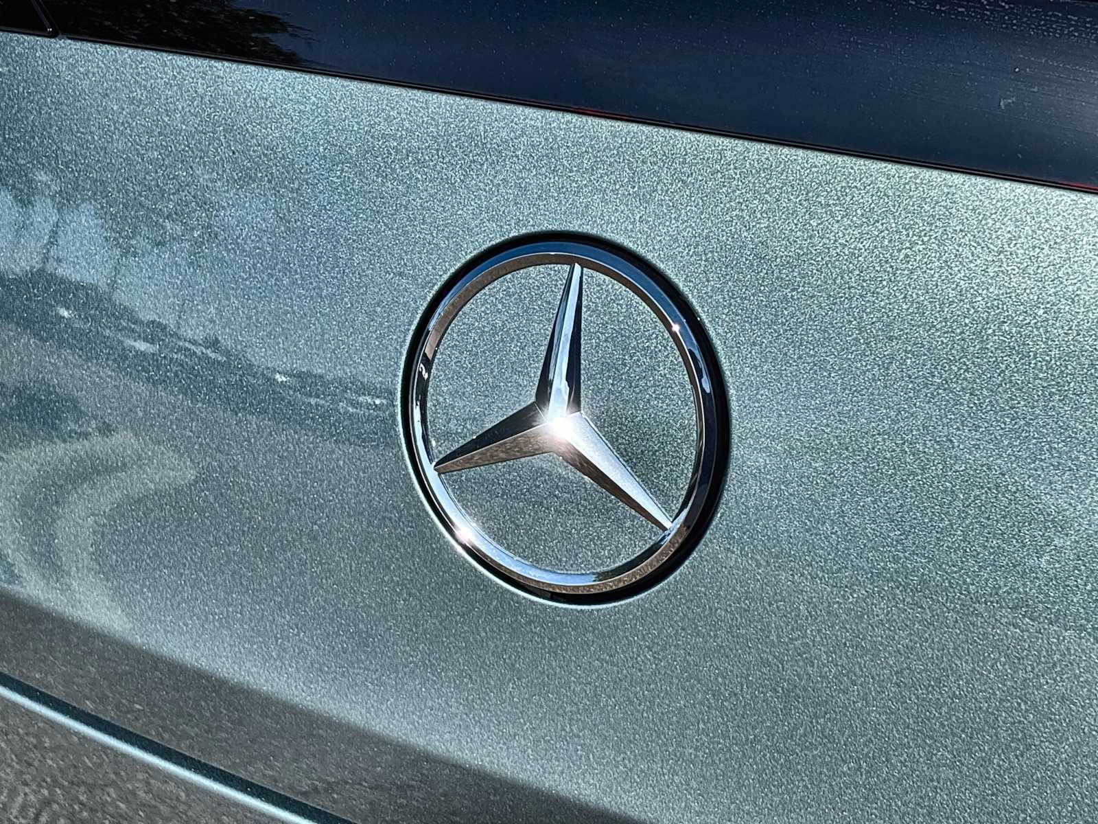 Thumbnail: 2026 Mercedes-Benz GLC - 16