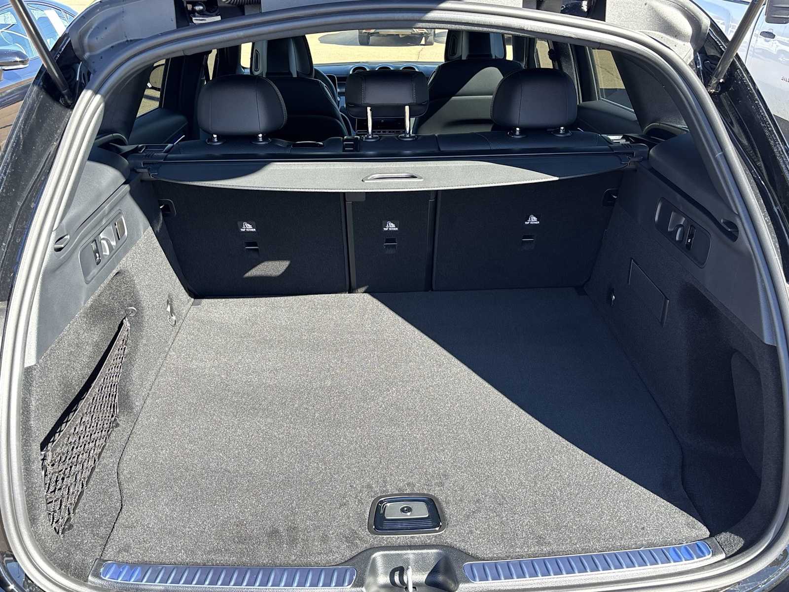 Thumbnail: 2026 Mercedes-Benz GLC - 26