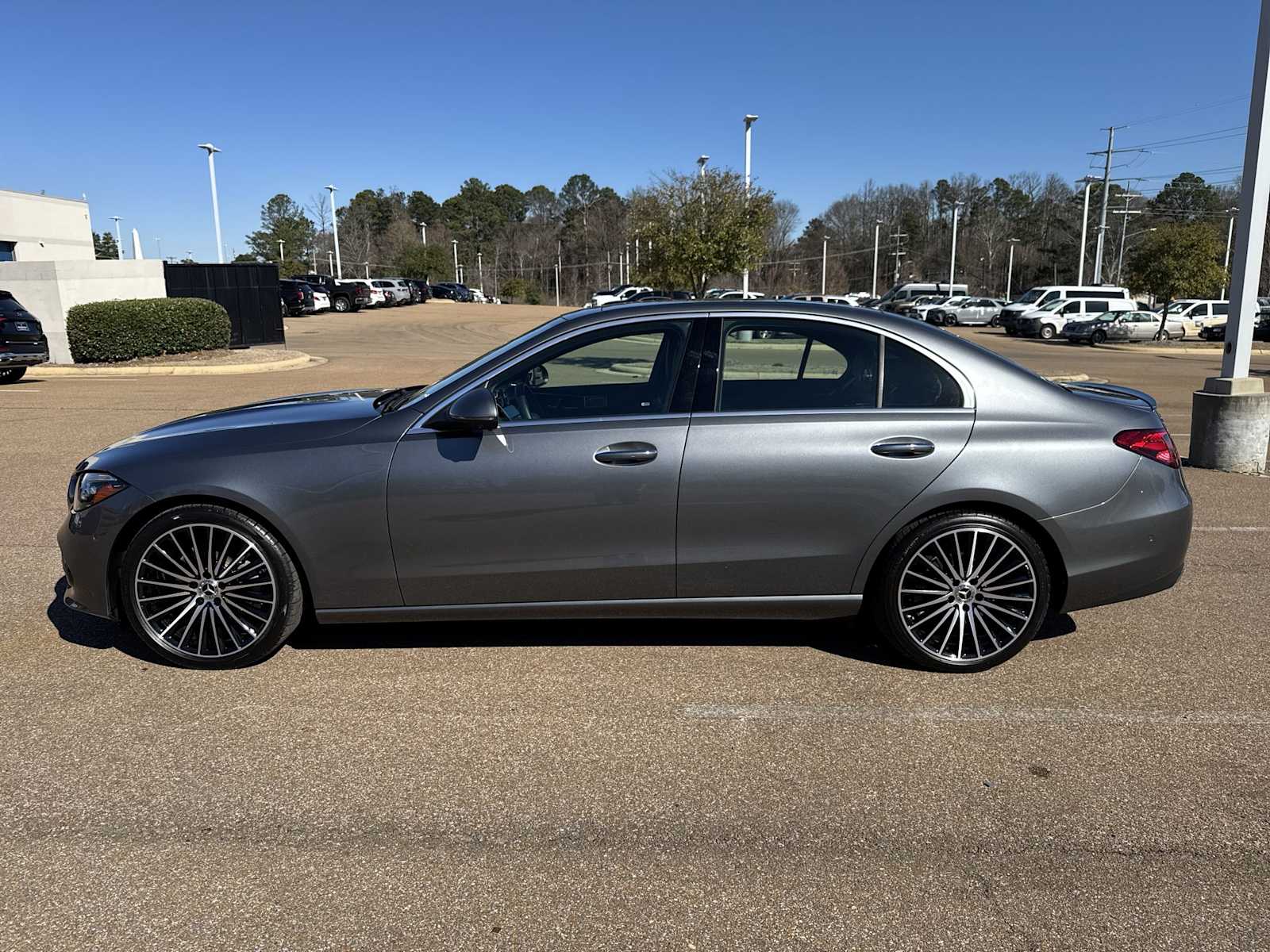 Thumbnail: 2025 Mercedes-Benz C-Class - 6