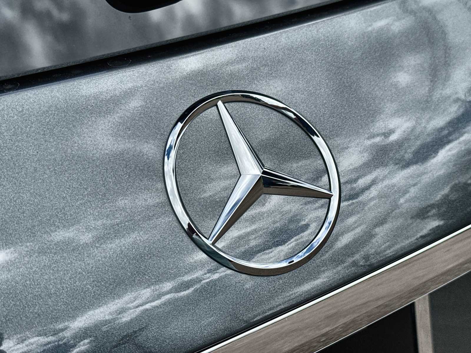 Thumbnail: 2026 Mercedes-Benz GLE - 16