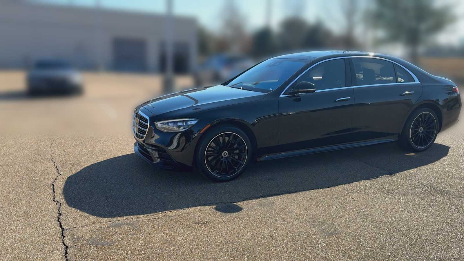 Thumbnail: 2022 Mercedes-Benz S-Class - 4