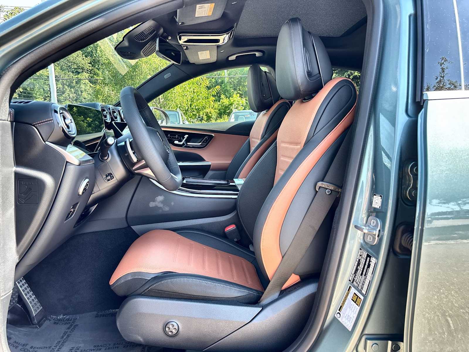 Thumbnail: 2026 Mercedes-Benz GLC - 3