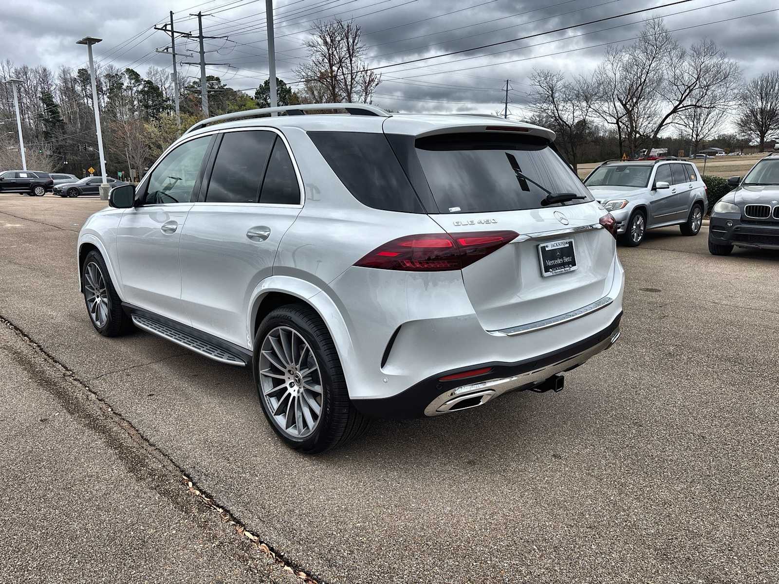 Thumbnail: 2026 Mercedes-Benz GLE - 6