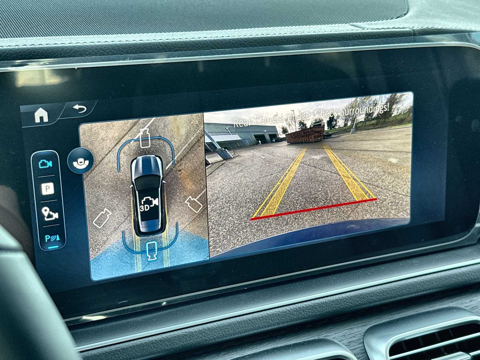 Thumbnail: 2026 Mercedes-Benz GLE - 27