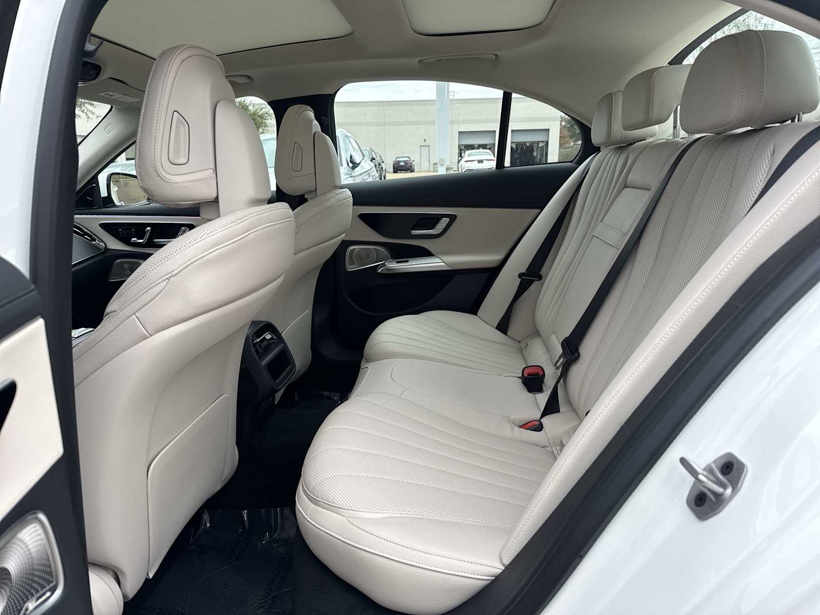 Thumbnail: 2026 Mercedes-Benz E-Class - 18