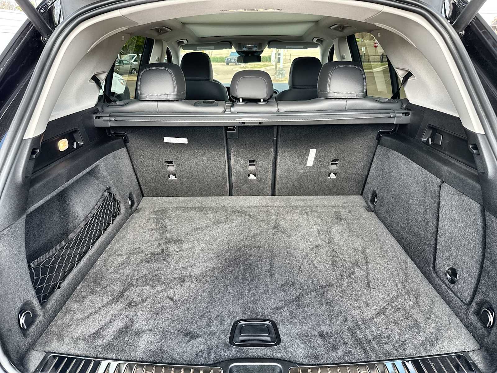 Thumbnail: 2026 Mercedes-Benz GLE - 17