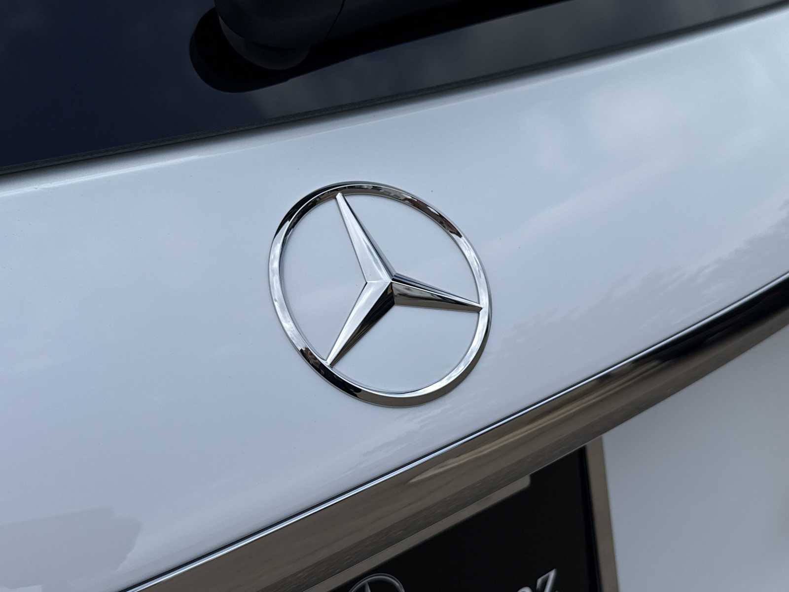 Thumbnail: 2026 Mercedes-Benz GLE - 10