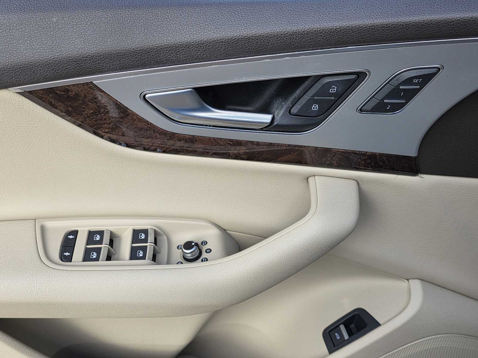 Thumbnail: 2019 Audi Q7 - 15