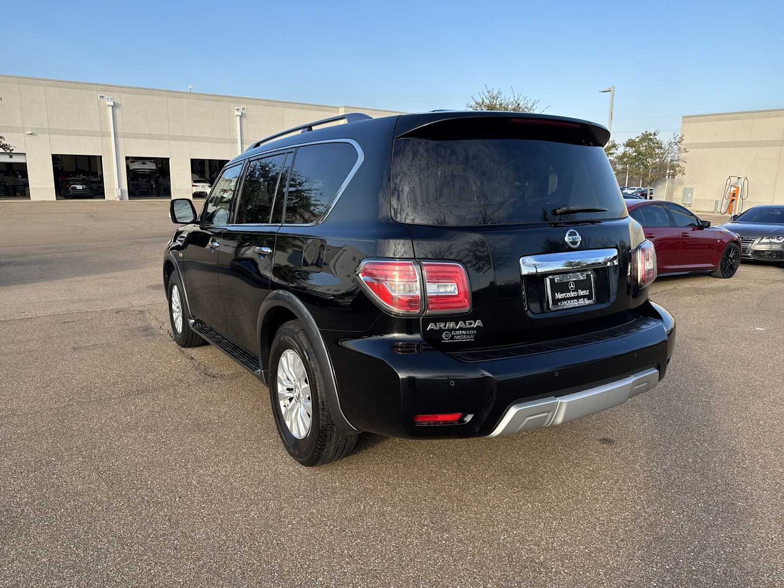 Thumbnail: 2017 Nissan Armada - 4