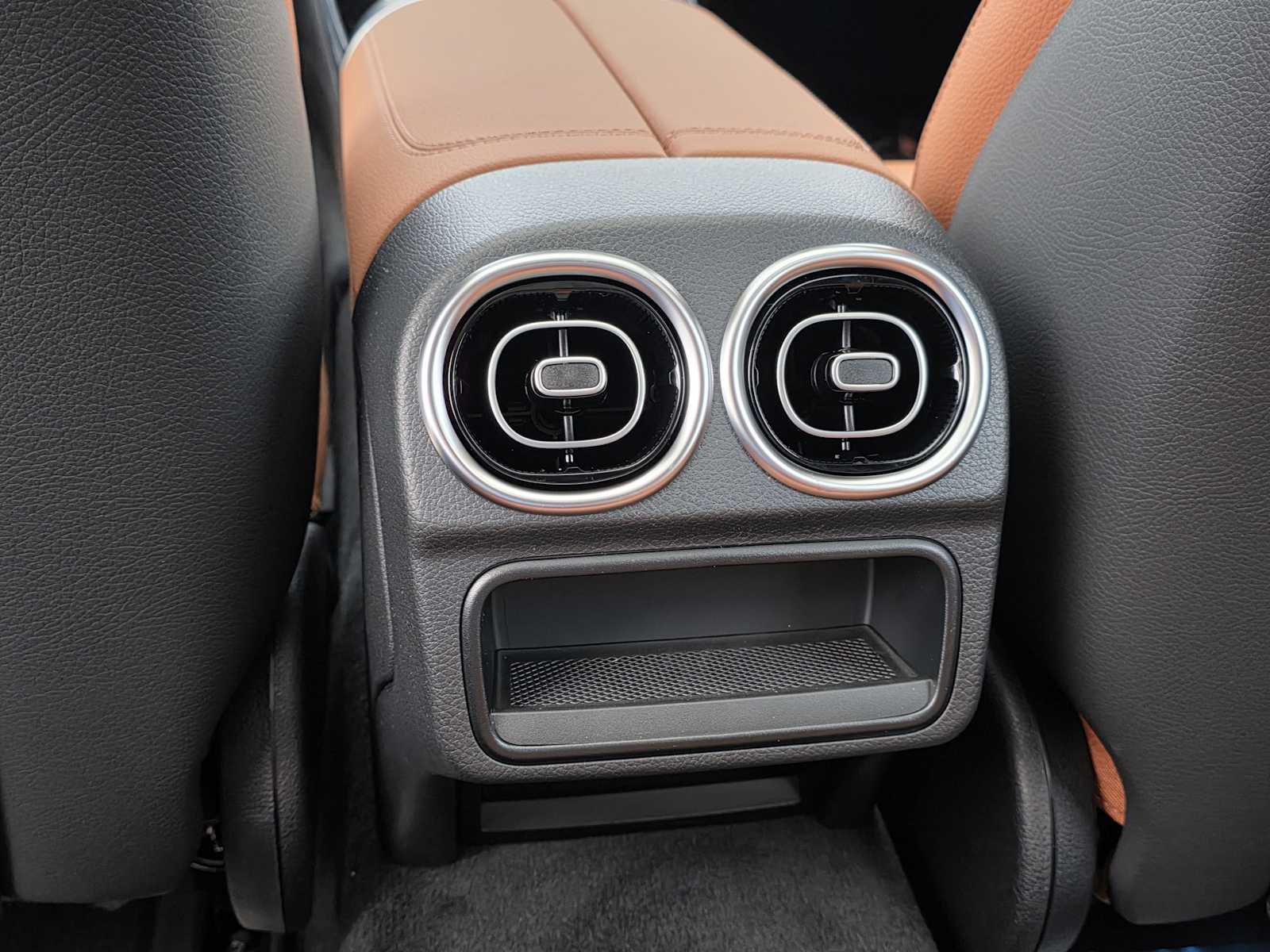 Thumbnail: 2026 Mercedes-Benz C-Class - 17