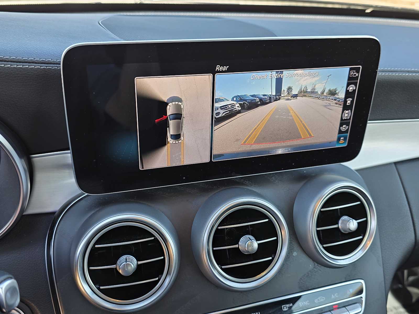 Thumbnail: 2023 Mercedes-Benz C-Class - 6