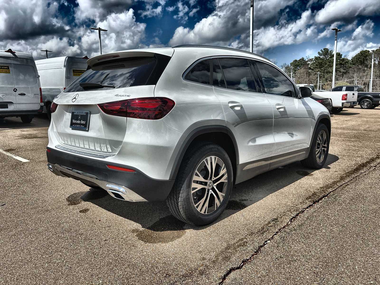 Thumbnail: 2026 Mercedes-Benz GLA - 8