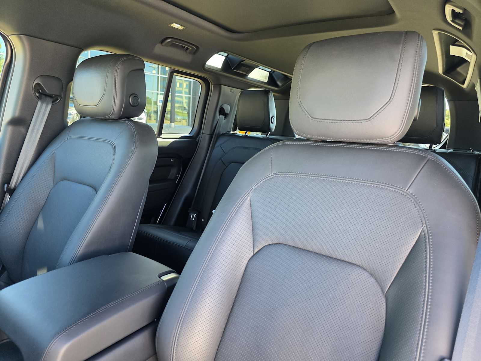 Thumbnail: 2024 Land Rover Defender - 16