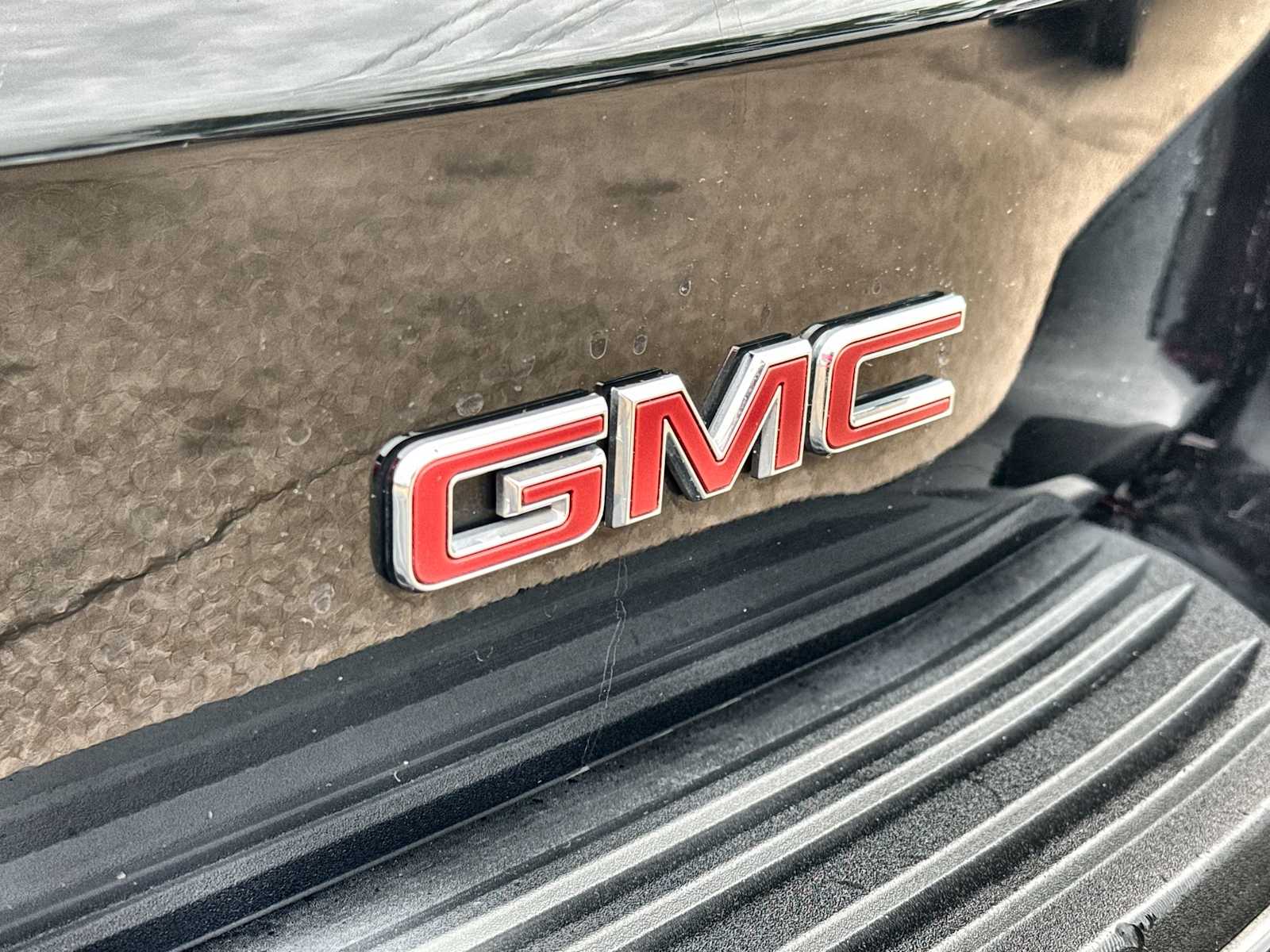 Thumbnail: 2025 GMC Yukon - 15