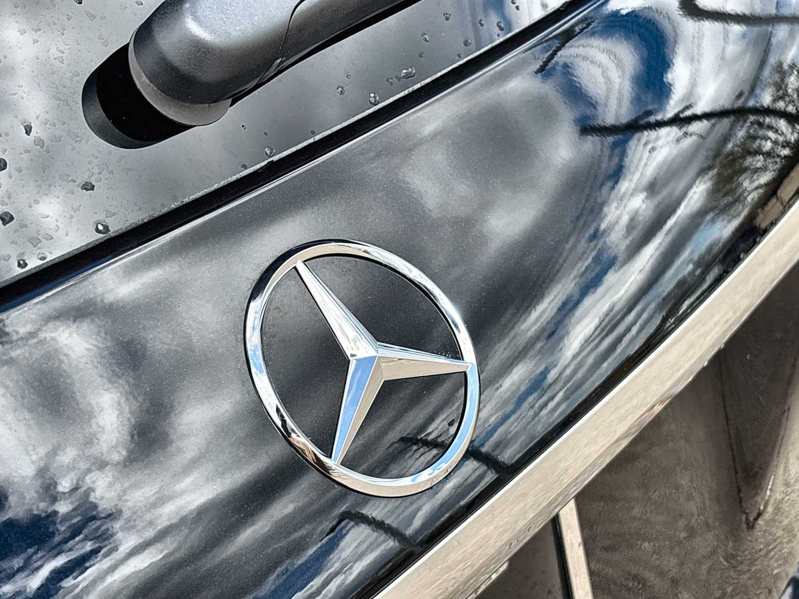 Thumbnail: 2026 Mercedes-Benz GLE - 16