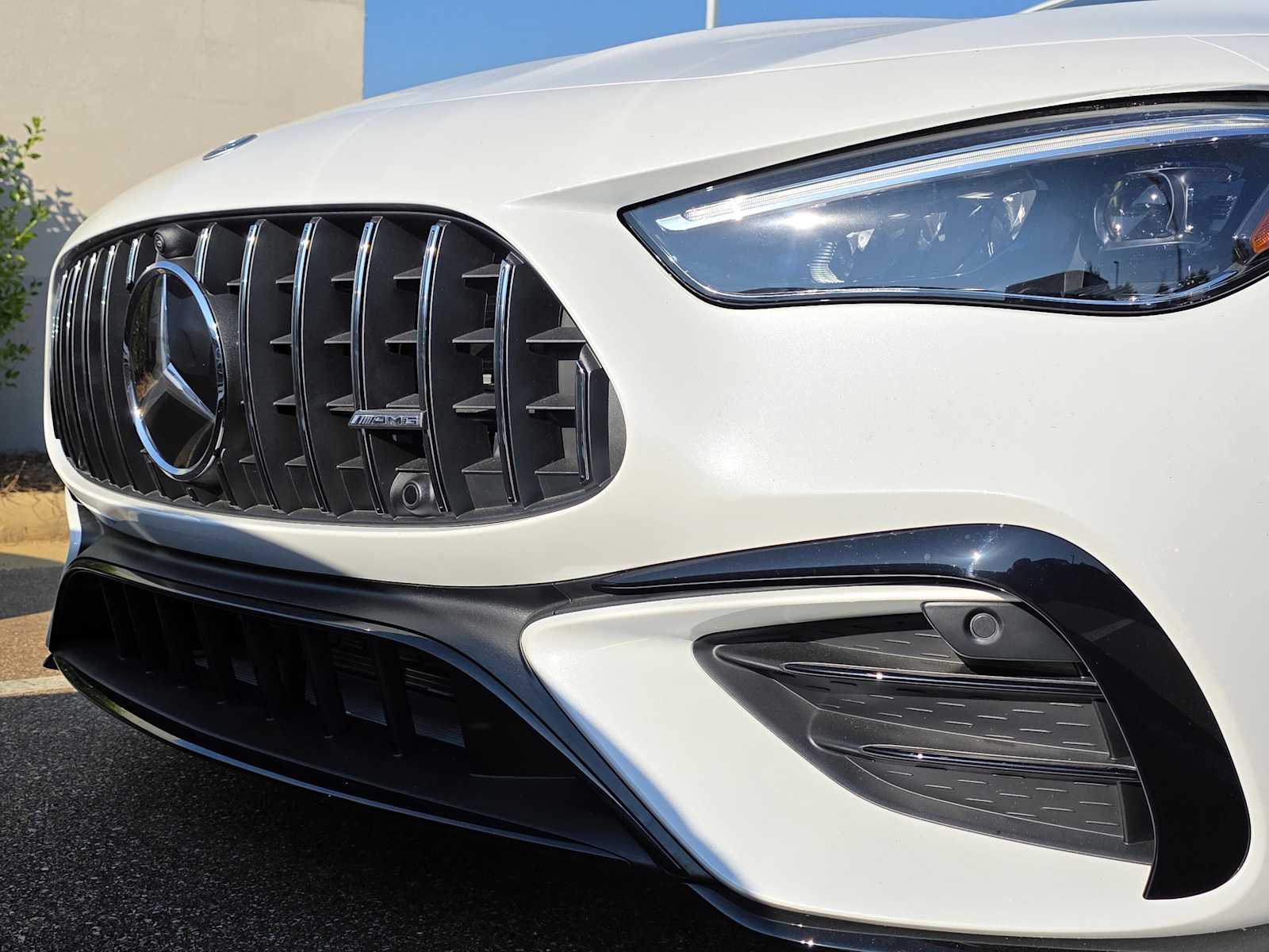 2026 Mercedes Benz CLE AMG 53 4MATIC photo 2