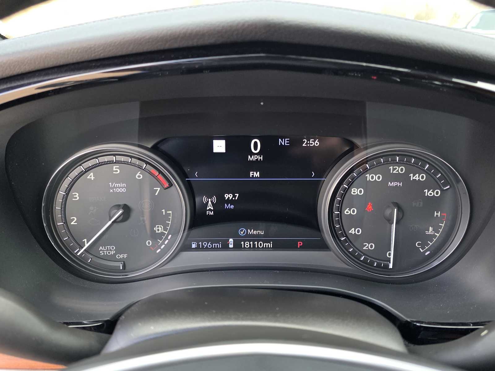 Thumbnail: 2023 Cadillac XT5 - 20