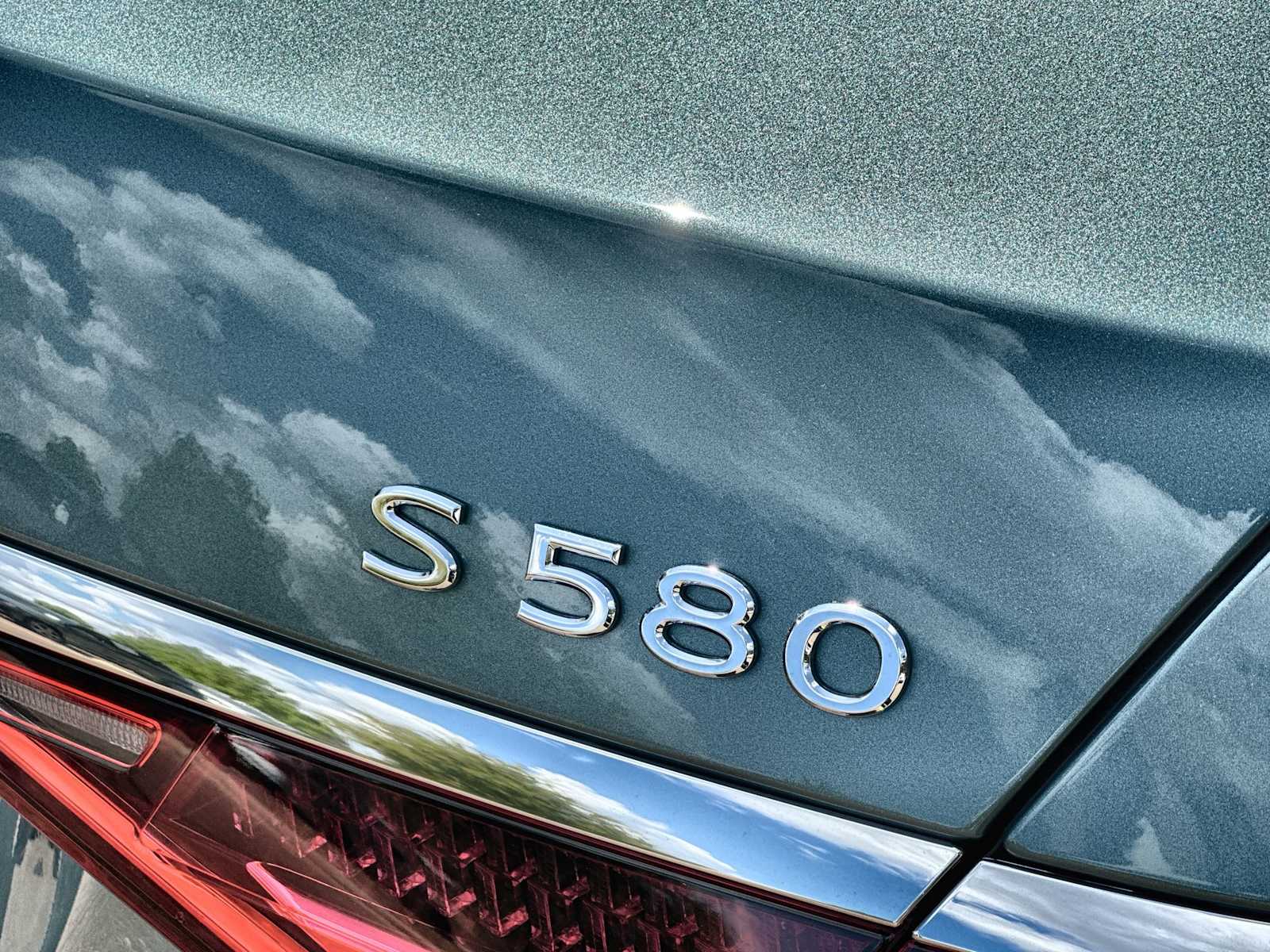 Thumbnail: 2026 Mercedes-Benz S-Class - 15