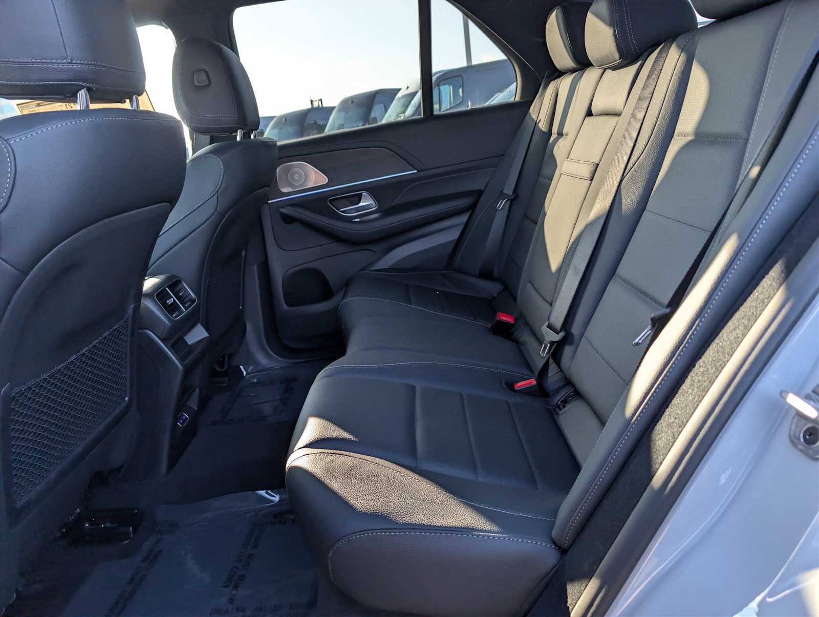 Thumbnail: 2026 Mercedes-Benz GLE - 3