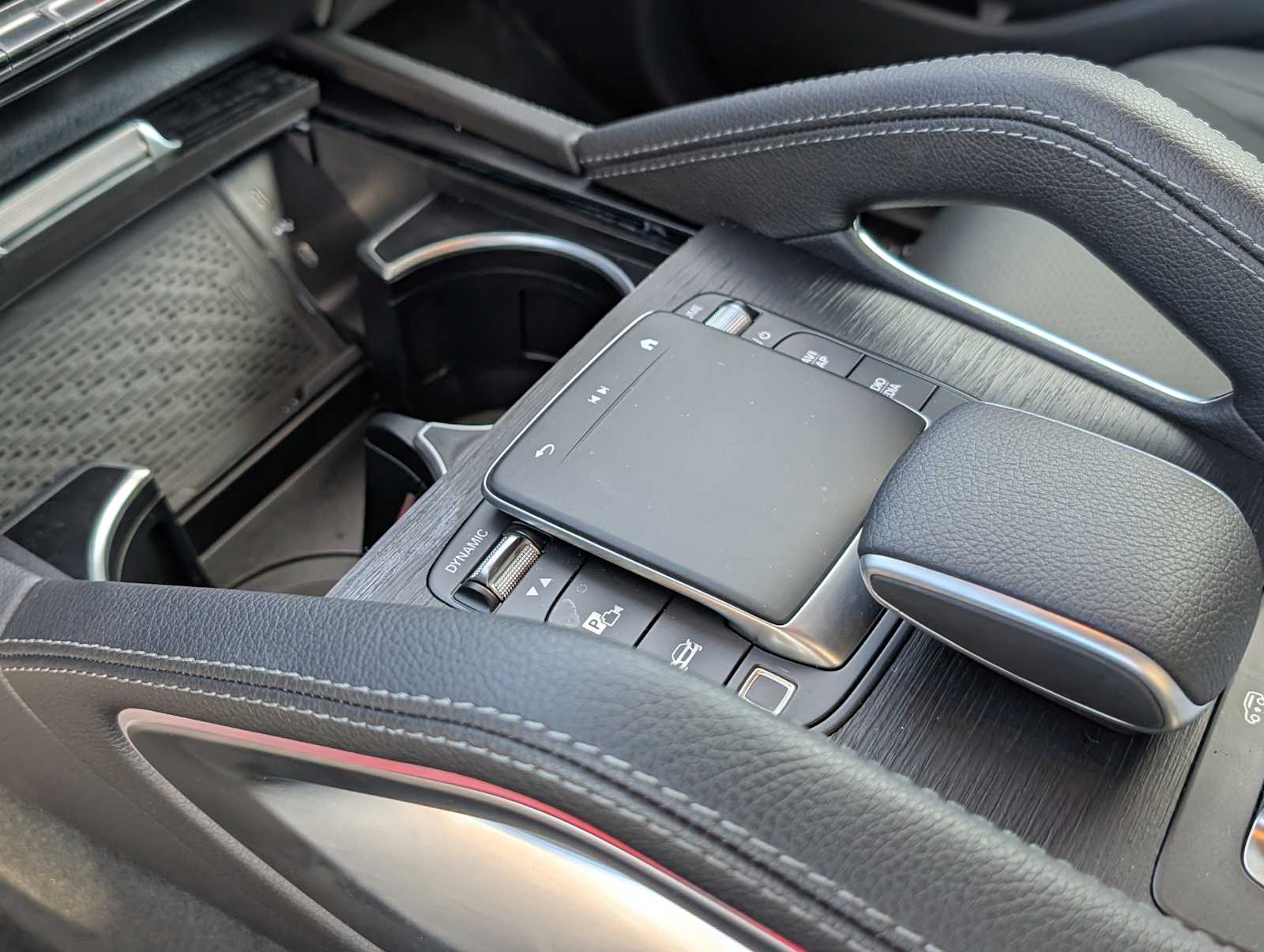 Thumbnail: 2025 Mercedes-Benz GLS - 18