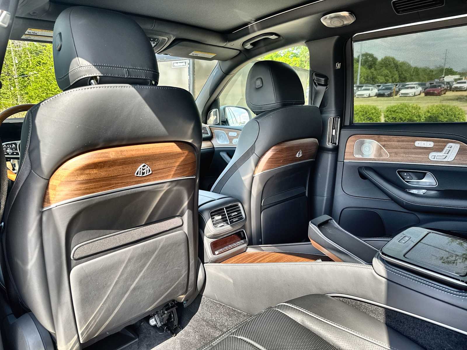 Thumbnail: 2023 Mercedes-Benz GLS - 18