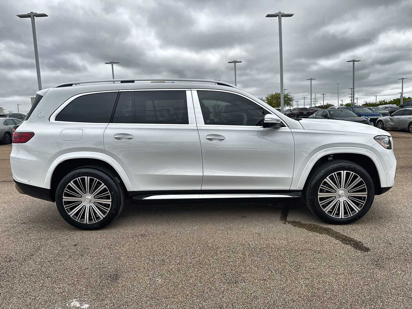 Thumbnail: 2026 Mercedes-Benz GLS - 9