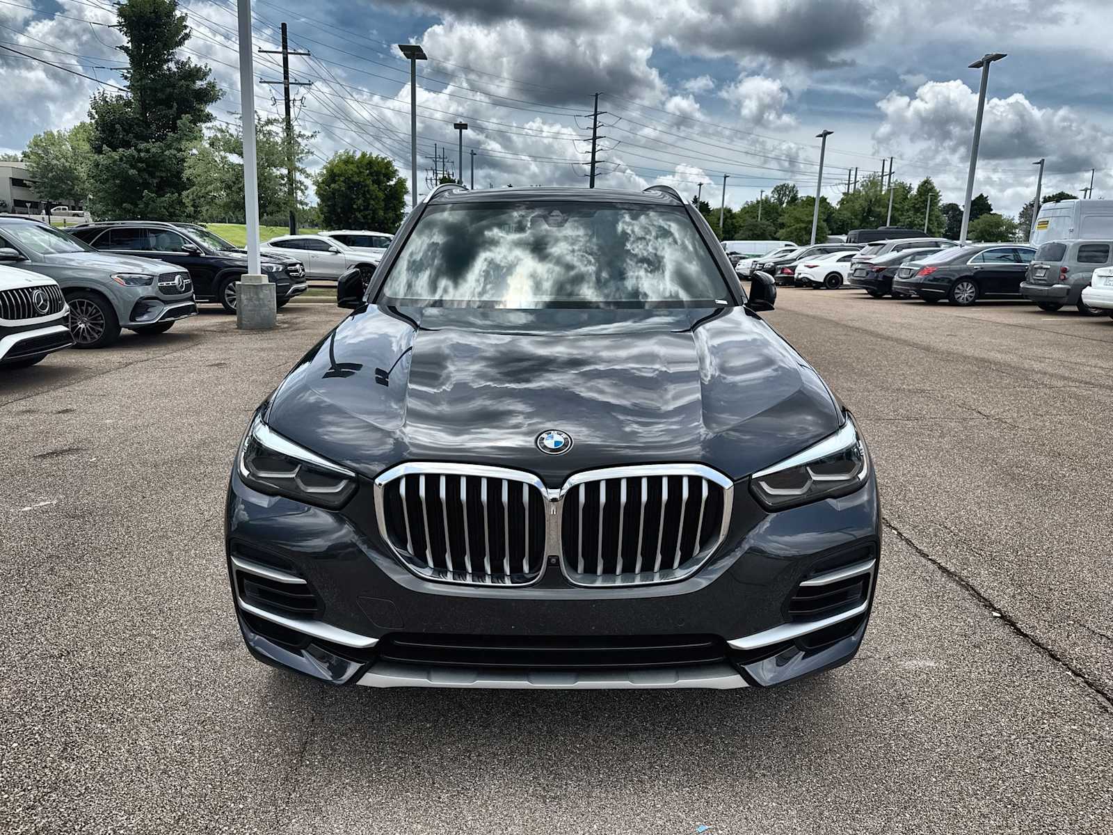 Thumbnail: 2023 BMW X5 - 11