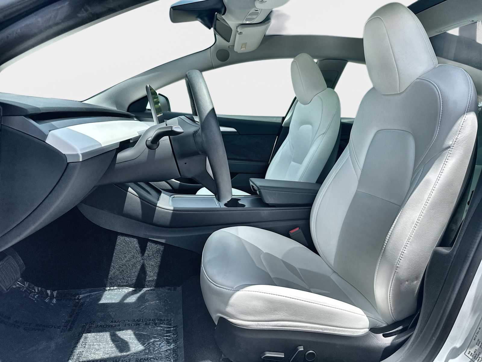 Thumbnail: 2023 Tesla Model 3 - 11