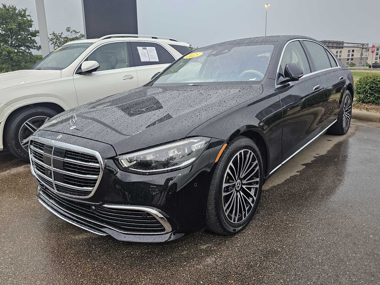 Thumbnail: 2025 Mercedes-Benz S-Class - 1