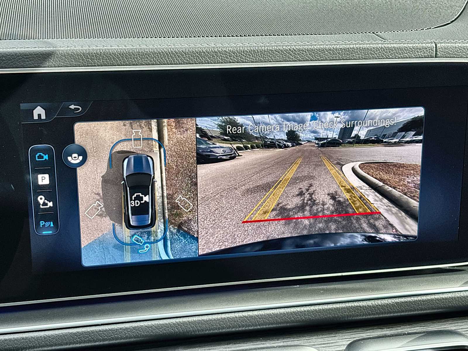 Thumbnail: 2026 Mercedes-Benz GLE - 27