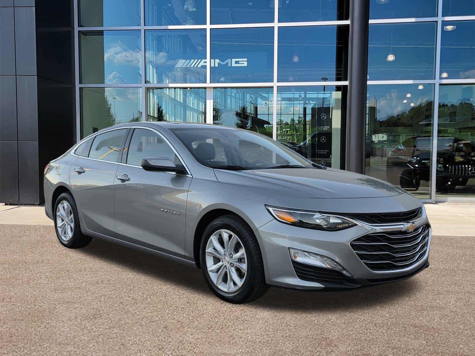 Thumbnail: 2024 Chevrolet Malibu - 3