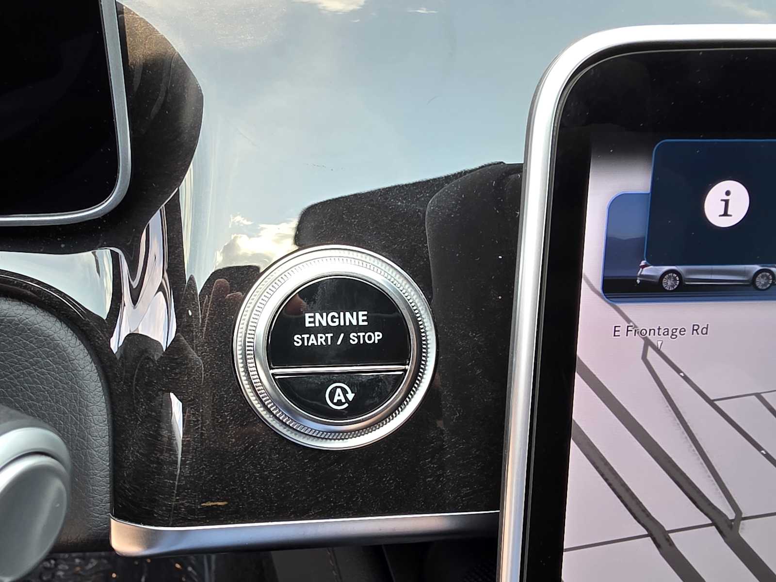 Thumbnail: 2025 Mercedes-Benz S-Class - 22