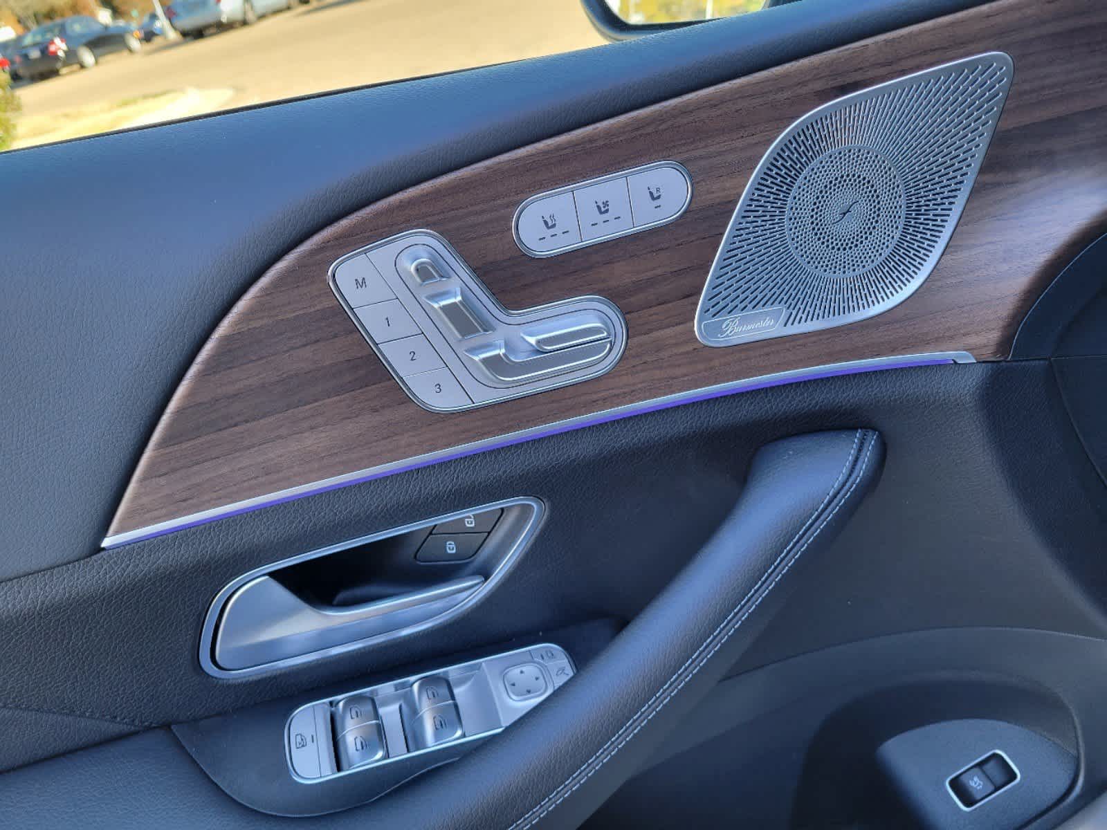 Thumbnail: 2025 Mercedes-Benz GLS - 14