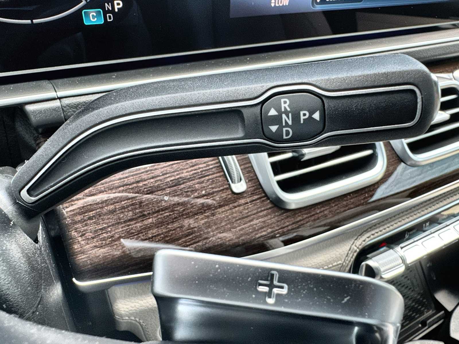 Thumbnail: 2026 Mercedes-Benz GLE - 23