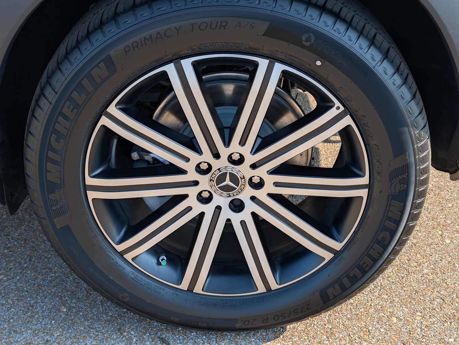 Thumbnail: 2026 Mercedes-Benz GLE - 24