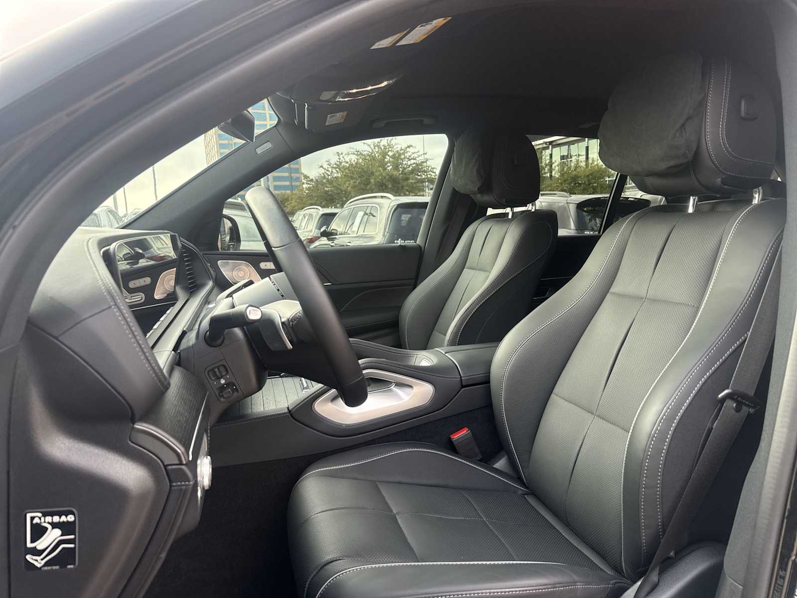 Thumbnail: 2026 Mercedes-Benz GLE - 15