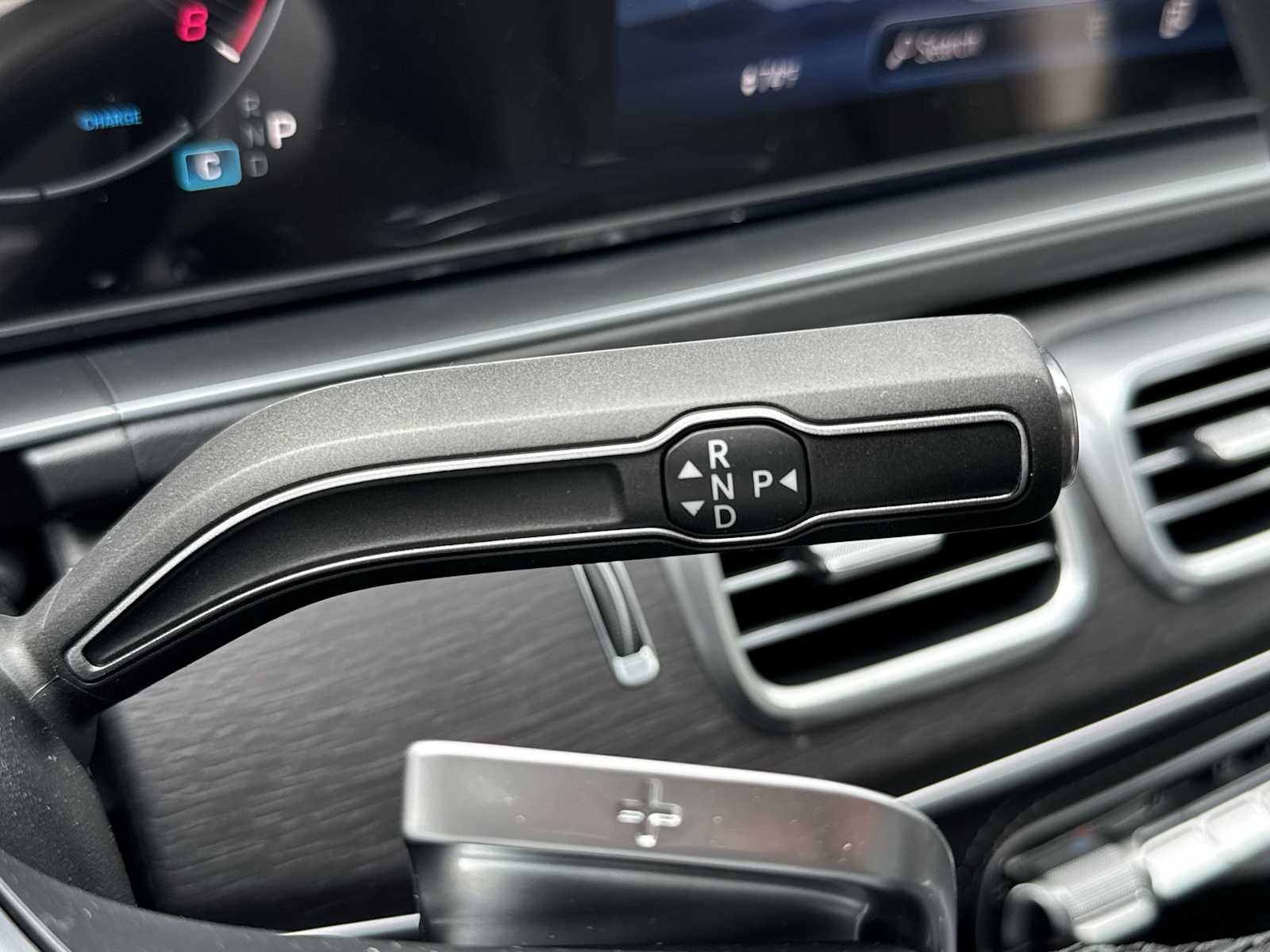 Thumbnail: 2026 Mercedes-Benz GLE - 22