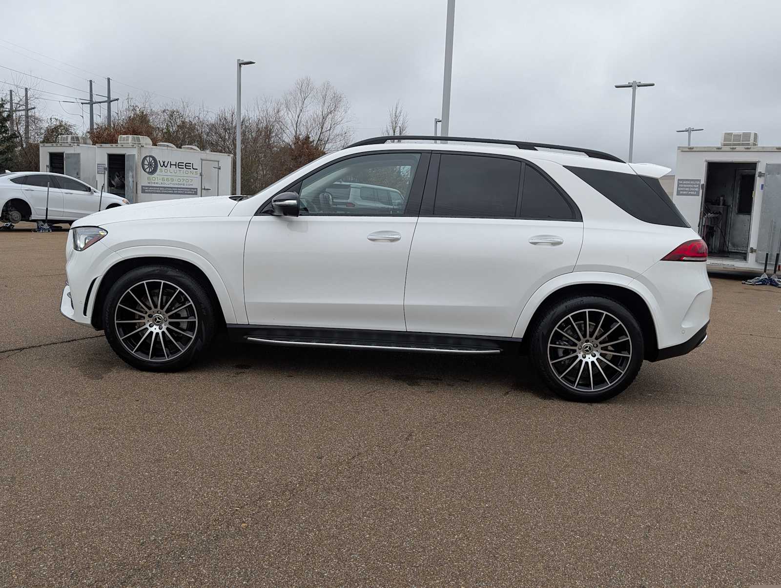 Thumbnail: 2023 Mercedes-Benz GLE - 8