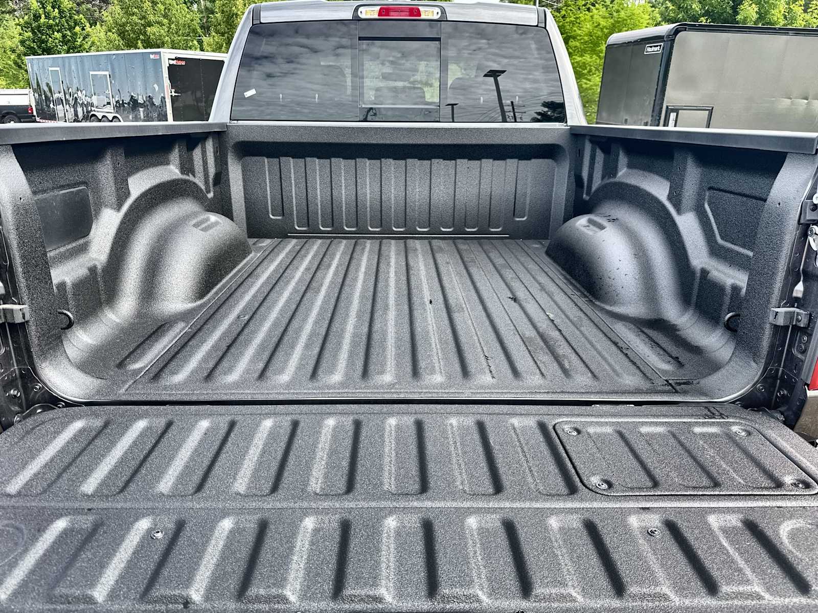 Thumbnail: 2026 RAM 1500 - 17