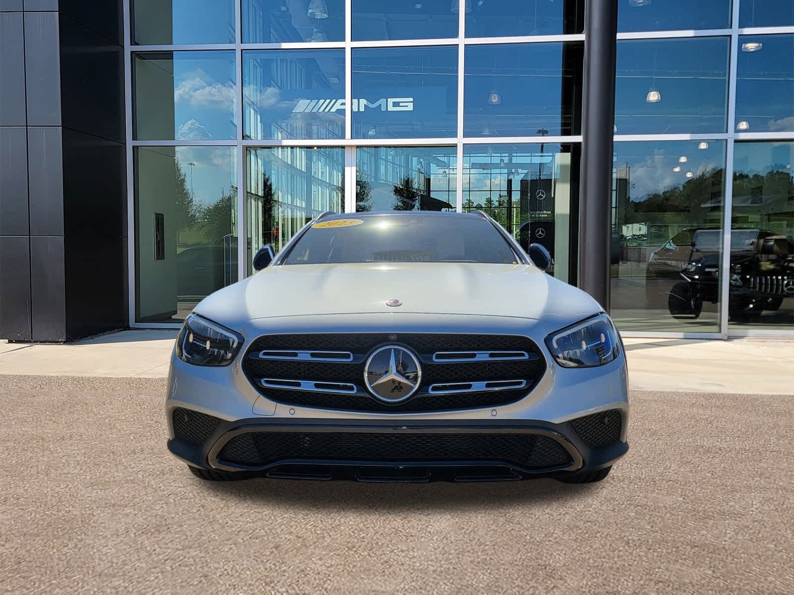 Thumbnail: 2023 Mercedes-Benz E-Class - 2